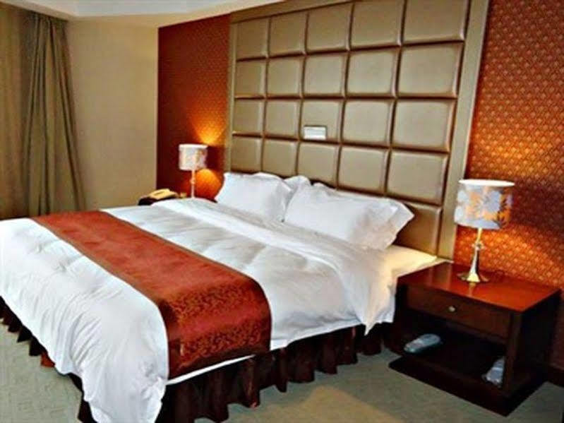 Vienna Hotel Shanghai Pudong Lujiazui Jinqiao Exterior foto